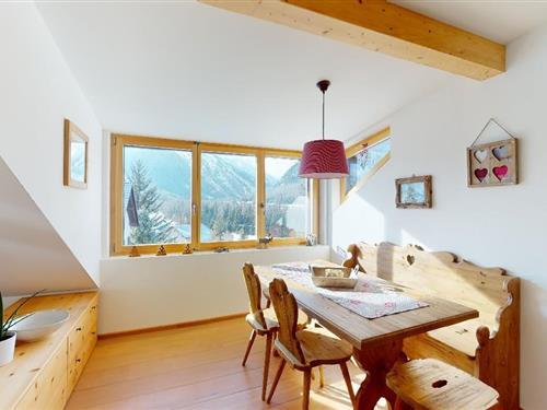 Holiday apartment - 3 persons -  - Via da la Botta - 7504 - Pontresina