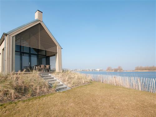 Holiday home - 4 persons -  - Tholen - 4691 PV