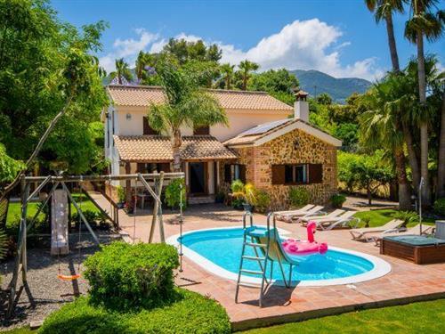 Holiday home - 12 persons -  - 29130 - Alhaurin De La Torre