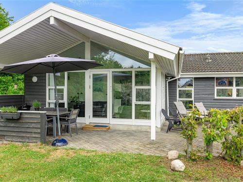 Holiday home - 8 persons -  - Strandparken - Hasmark - 5450 - Otterup