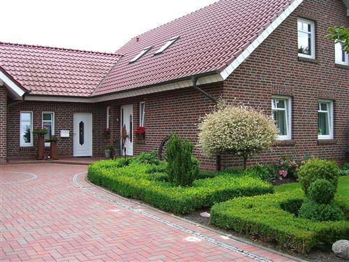 Ferienhaus - 4 Personen -  - Sonnentaustraße - 26670 - Uplengen