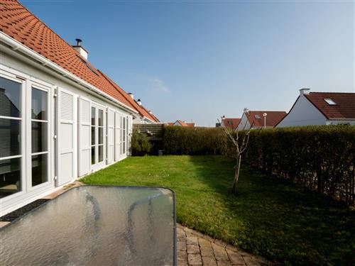 Holiday Home/Apartment - 6 persons -  - De Haan - 8420