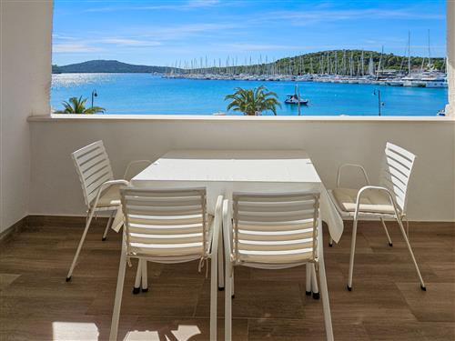 Ferieleilighet - 3 personer -  - Rogoznica - 22203