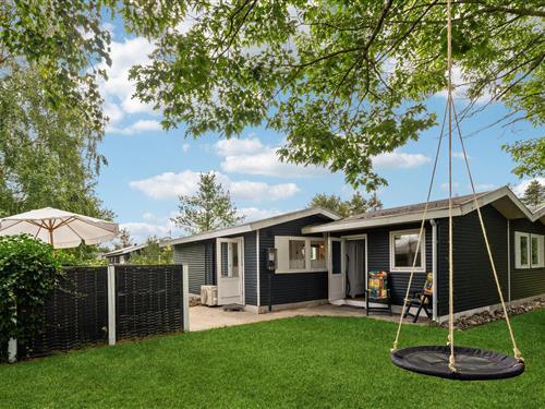 Holiday Home/Apartment - 8 persons -  - Åvænget - As Vig - 7130 - Juelsminde