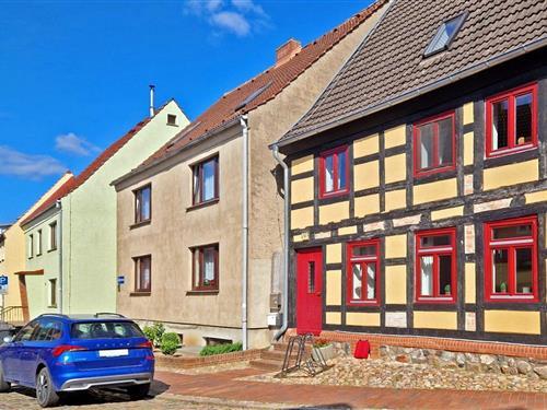 Holiday Home/Apartment - 3 persons -  - Fritz-Reuter-Straße - 17207 - Röbel/Müritz