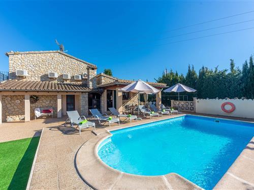 Sommerhus - 7 personer -  - 07360 - Lloseta, Illes Balears