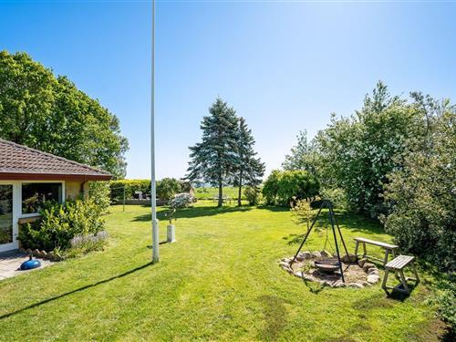 Sommerhus - 6 personer -  - Ternevej - Langø - 4900 - Nakskov