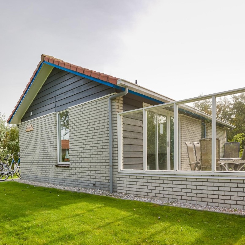 Bungalow - 4 personer -  - 9161CT - Hollum