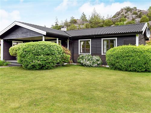 Holiday Home/Apartment - 7 persons -  - Heljerödsgatan - 45647 - Bovallstrand