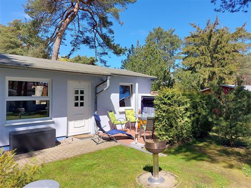 Holiday Home/Apartment - 5 persons -  - WOHN & FERIENPARK Kiefernweg - 17454 - Zinnowitz