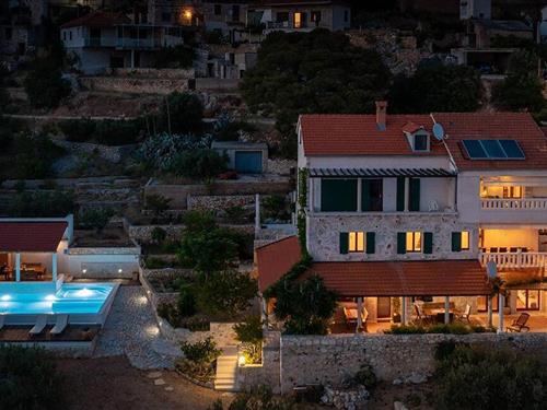 Feriehus - 14 personer -  - Put Donji Dvori - 21465 - Hvar-Jelsa