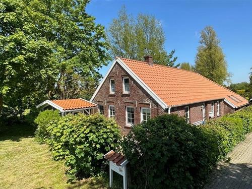 Holiday Home/Apartment - 4 persons -  - Kattrepel - 26409 - Wittmund