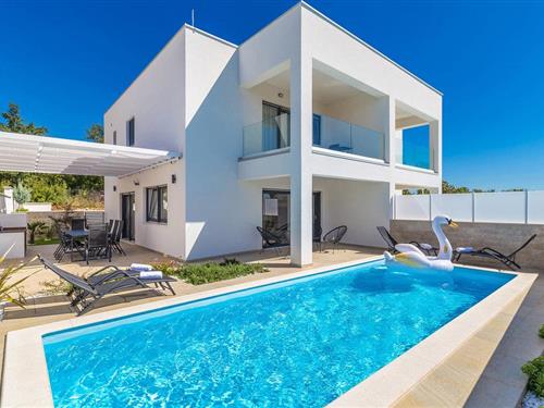 Sommerhus - 8 personer -  - Linardici - Krk-Linardici - 51511 - Linardici