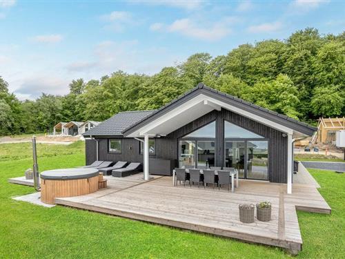 Sommerhus - 8 personer -  - Skamlingsbakken - Grønninghoved - 6093 - Sjølund