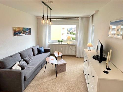 Holiday Home/Apartment - 2 persons -  - Theodor-Heuss-Straße - 25980 - Westerland