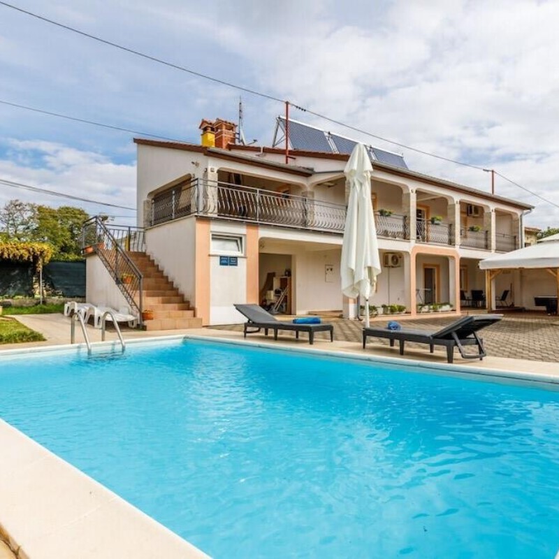 Sommerhus - 7 personer -  - 52440 - Porec - Kosinozici