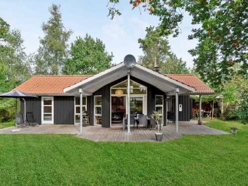 Holiday home - 8 persons -  - Solvænget - Marielyst - 4873 - Væggerløse