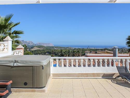 Holiday home - 8 persons -  - Mar Roig - El Tosal - 03530 - Tosal
