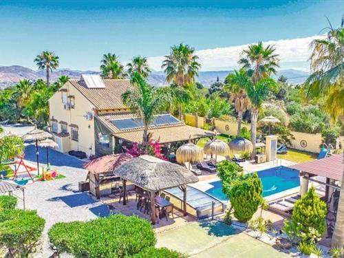 Holiday home - 14 persons -  - 29120 - Alhaurín El Grande