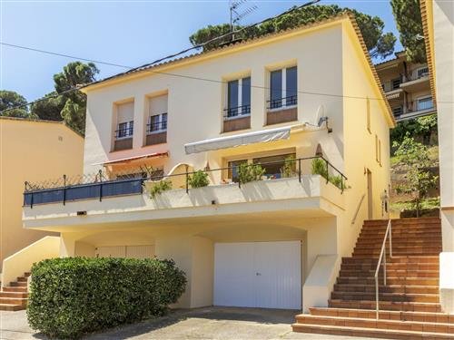 Holiday home - 5 persons -  - Pals - 17256