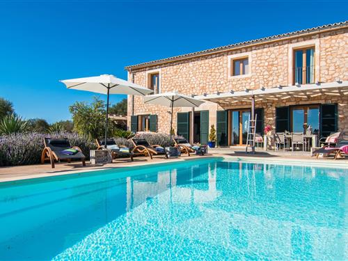 Holiday home - 6 persons -  - Carrer es Porrasaret - Can Xesquet, Ses Salines - 07640 - Ses Salines