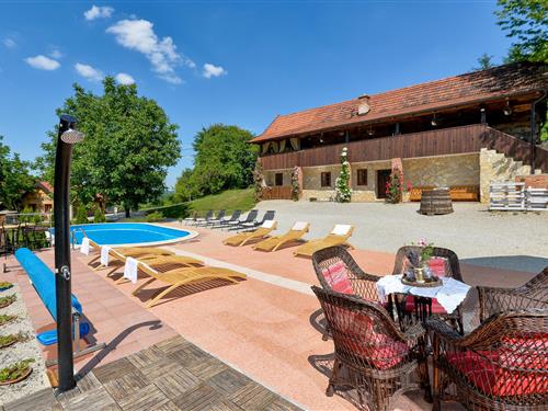 Sommerhus - 12 personer -  - Mozdenec - Varazdin-Novi Marof - 42220 - Novi Marof