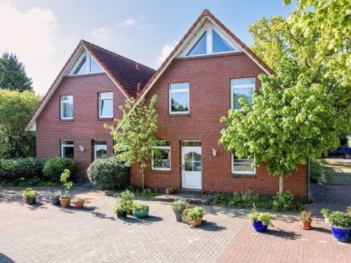 Holiday home - 4 persons -  - , 26409 - Carolinensiel.