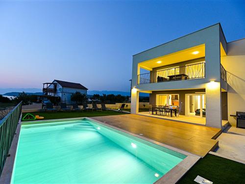 Holiday home - 8 persons -  - Ljubacki Stanovi II - 23248 - Ljubac