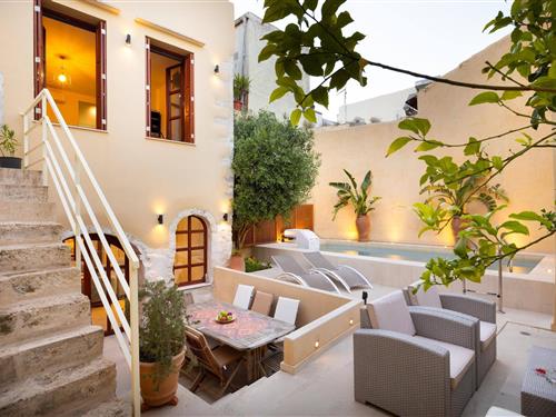 Holiday Home/Apartment - 12 persons -  - Renieri 17, Rethymnon, Crete - 74100 - Rethymnon