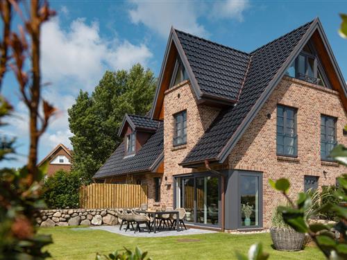 Holiday home - 4 persons -  - Hafenstraße - 25992 - List Auf Sylt