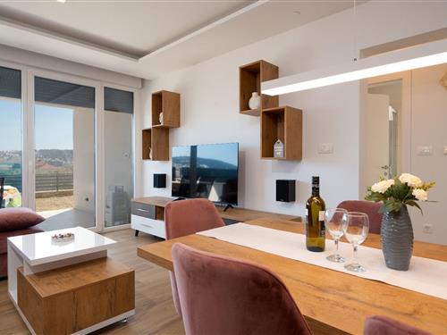 Holiday apartment - 5 persons -  - 21220 - Trogir