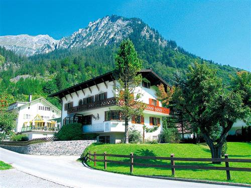 Holiday Home/Apartment - 12 persons -  - Klösterle - 6754 - Klösterle