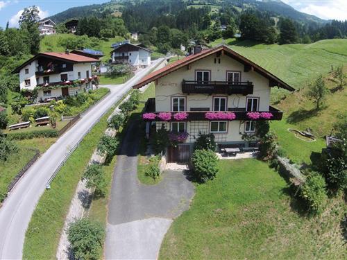 Holiday Home/Apartment - 6 persons -  - 6361 - Hopfgarten Im Brixental
