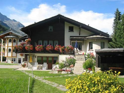 Holiday Home/Apartment - 3 persons -  - Bodmenstrasse - 3910 - Saas Grund