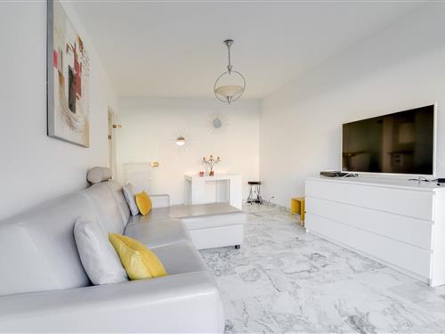 Holiday apartment - 4 persons -  - 06400 - Cannes