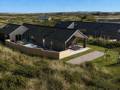 Sommerhus - 14 personer -  - Knaresbrovej - Vejlby Klit - 7673 - Harboøre