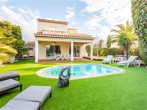 Holiday home - 8 persons -  - Saint Cyr Sur Mer Les Lecques - 83270