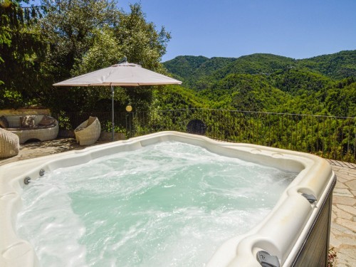 Ferieleilighet - 4 personer -  - Les tours de Tevola - 20229 - Carcheto Brustico
