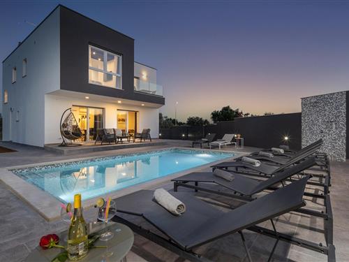 Feriehus - 8 personer -  - Veli Vrh - Pula-Galizana - 52216 - Galizana