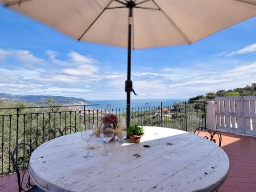 Fritidshus - 3 personer -  - Strada Berzi snc - 18013 - Diano Marina