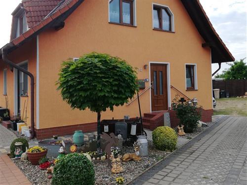 Ferienhaus - 4 Personen -  - Dorfstraße - 17459 - Loddin