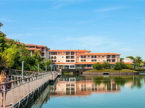 Holiday apartment - 4 persons -  - 06210 - Mandelieu-La-Napoule