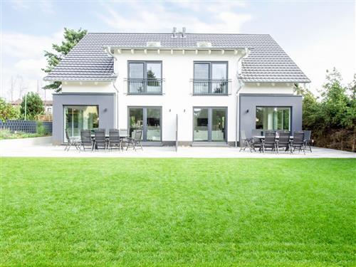 Ferienhaus - 8 Personen -  - Am Kanal - 17424 - Heringsdorf (Seebad)