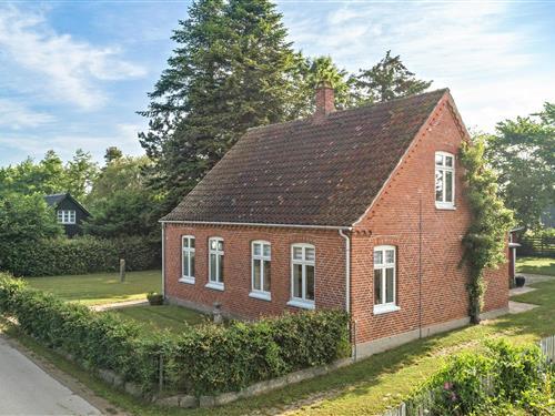 Sommerhus - 6 personer -  - Bogø Hovedgade - 4793 - Bogø