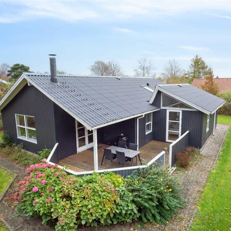 Sommerhus - 6 personer -  - Pøt Strandby - 7130 - Juelsminde