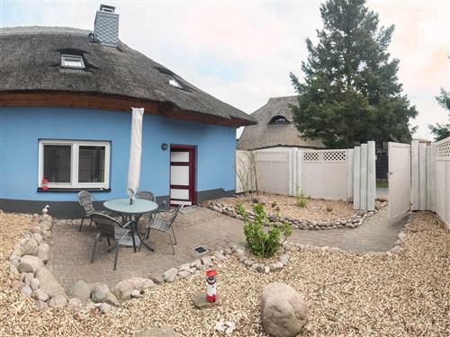 Holiday Home/Apartment - 4 persons -  - An der Bäderstraße - 18311 - Ribnitz-Damgarten / Körkw