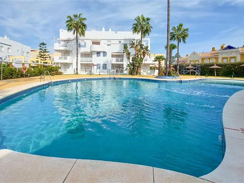 Holiday home - 6 persons -  - AVd. Pas. el Golf Urb. Isl. Re - Islantilla - 21430 - Islantilla - Isla Cris