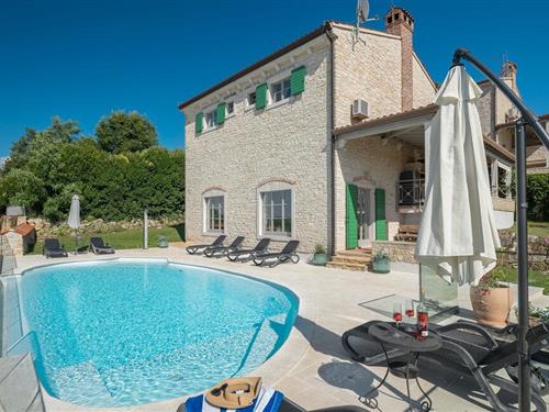 Sommerhus - 10 personer -  - Baldasi - Visnjan - Baldasi - 52447 - Vizinada