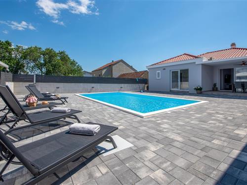 Feriehus / leilighet - 6 personer -  - Gornje Rastane - Biograd-Gornje Rastane - 23207 - Gornje Rastane