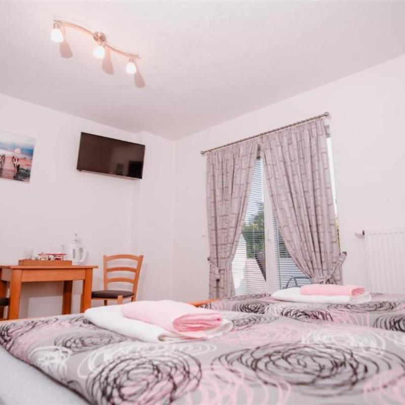 Ferielejlighed - 2 personer -  - 53230 - Korenica